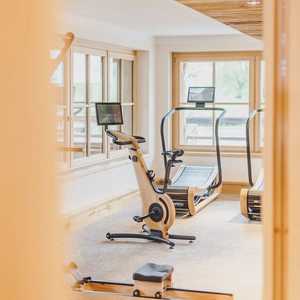 You'll find the beautiful NOHRD and WATERROWER equipment in a lot of wellness resorts. We have redesigned how you experience a workout in these environments that will roll out in the coming months.

#fitness #wellness #software #nohrd #waterrower