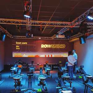 Checking up on the immersive experience of RowStudio Amsterdam where up to 20 people execute a coach guided workout in perfect synchrony using our software.

#studio #fitness #lifestyle #rowing #rp3 #software